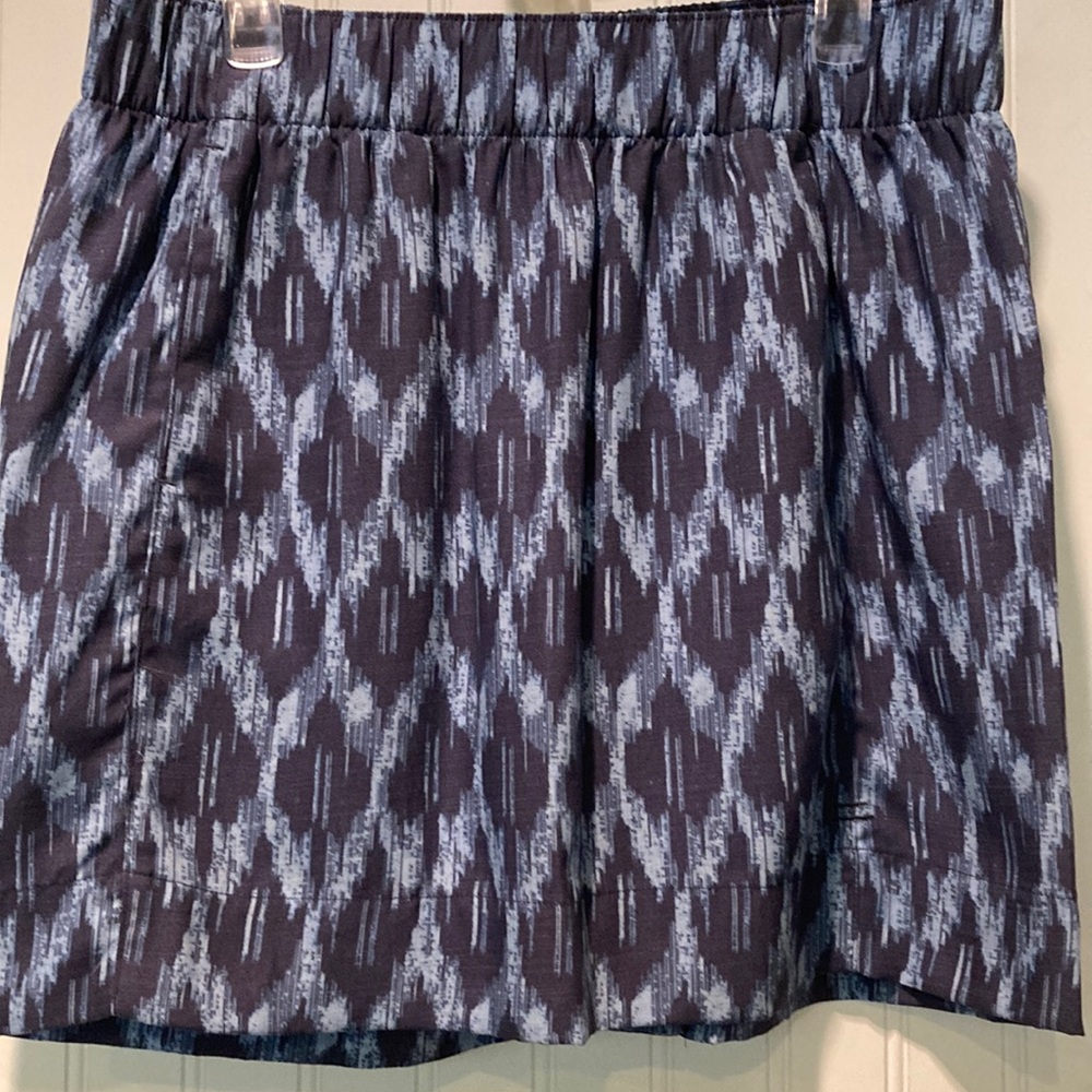 Toad&Co Navy and Light Blue Printed A-Line Skirt